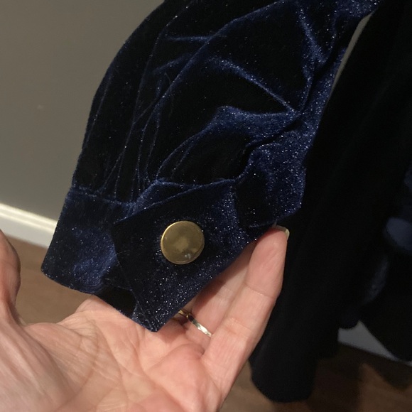 Chicwish beautiful classy sexy wrap blue velvet  long sleeved dress EUC - Picture 3 of 7